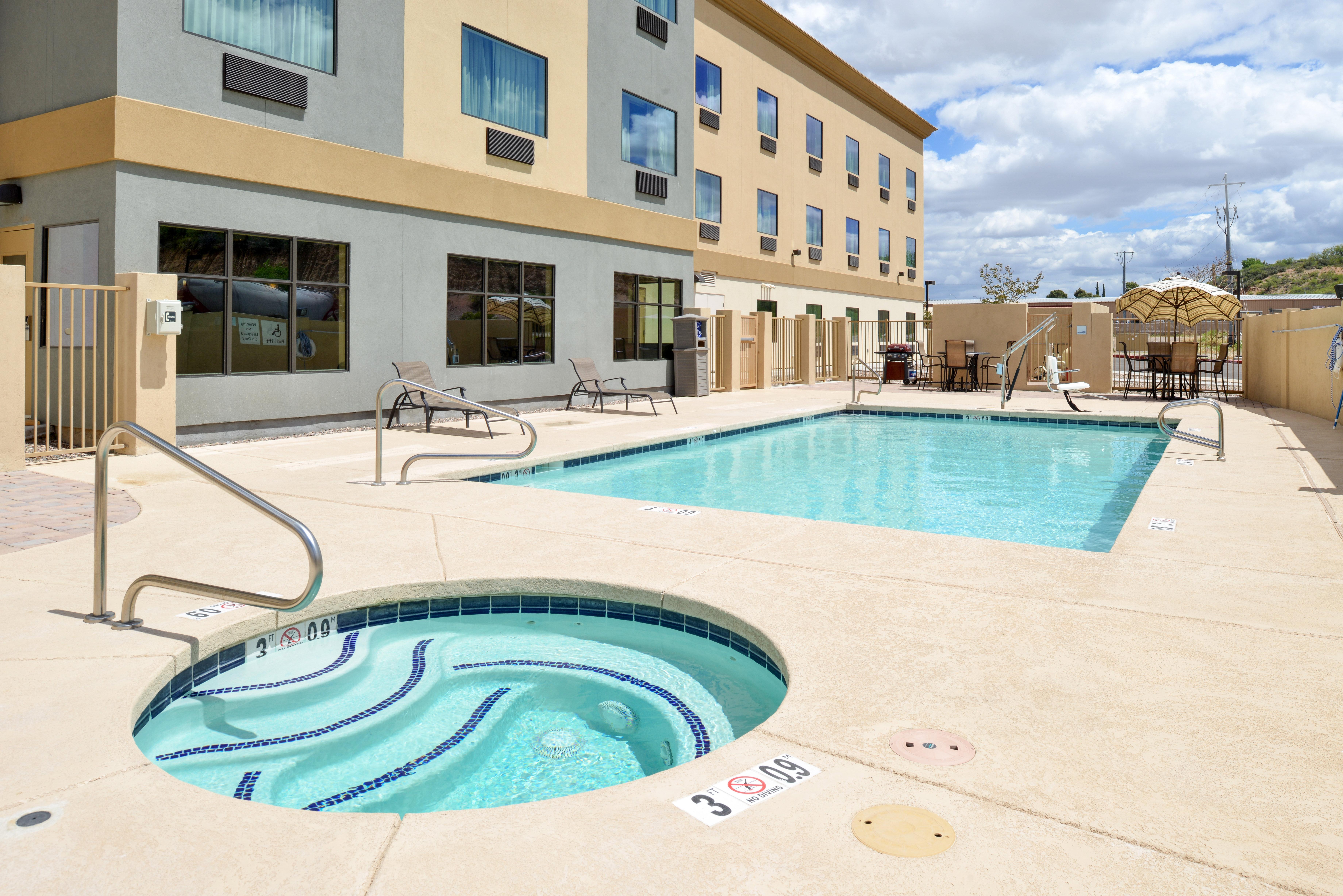 Holiday Inn Express & Suites Globe By Ihg Екстер'єр фото